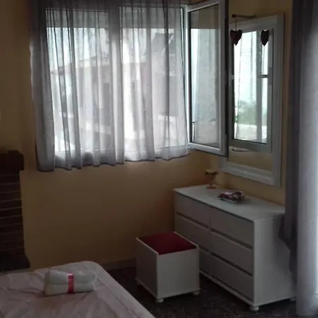 Paris House 1 דירה פאטרה