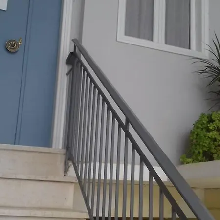 Appartement Paris House 1 *
